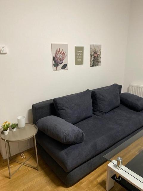Paky Appartements 00322 Bruck-Leitha Dış mekan fotoğraf